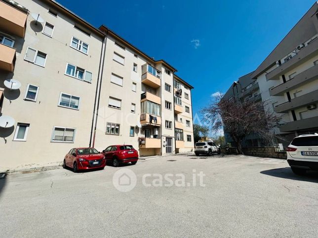Appartamento in residenziale in Via Mantova