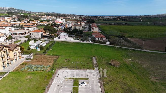 Terreno edificabile in residenziale in Largo Costantino