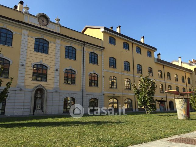 Appartamento in residenziale in Strada Alzaia Naviglio Pavese 260