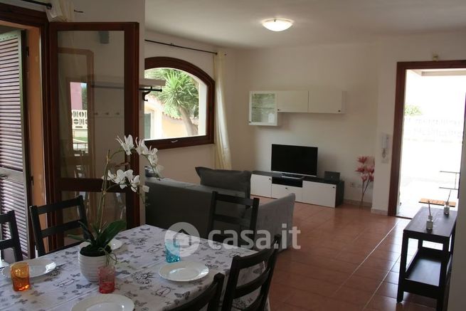 Casa bi/trifamiliare in residenziale in Via Taormina