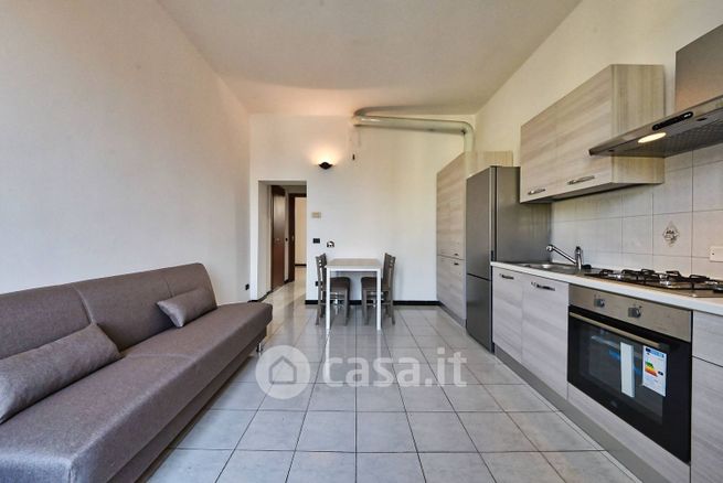 Appartamento in residenziale in Via Vittorio Figini 8