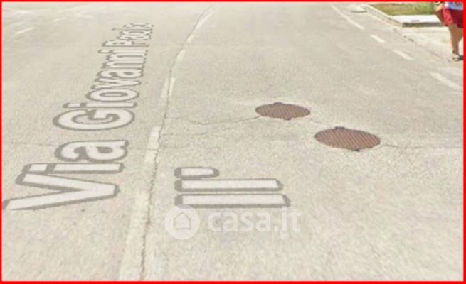 Box/posto auto in residenziale in Via Giovanni Falcone