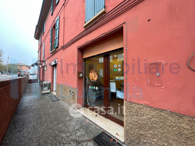 Negozio/locale commerciale in commerciale in 