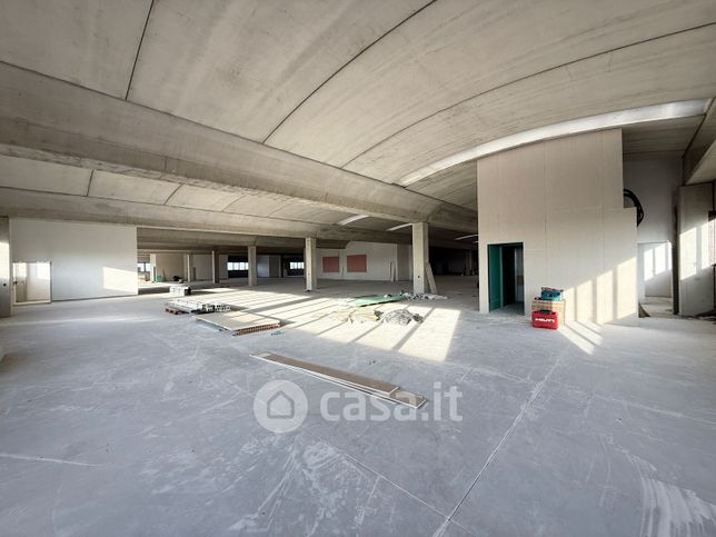 Ufficio in commerciale in Via Busoletto