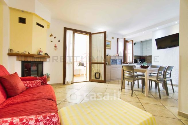 Appartamento in residenziale in Via Rosanna Benzi