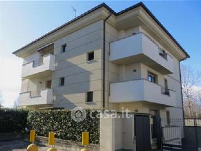 Appartamento in residenziale in Via Solferino 11