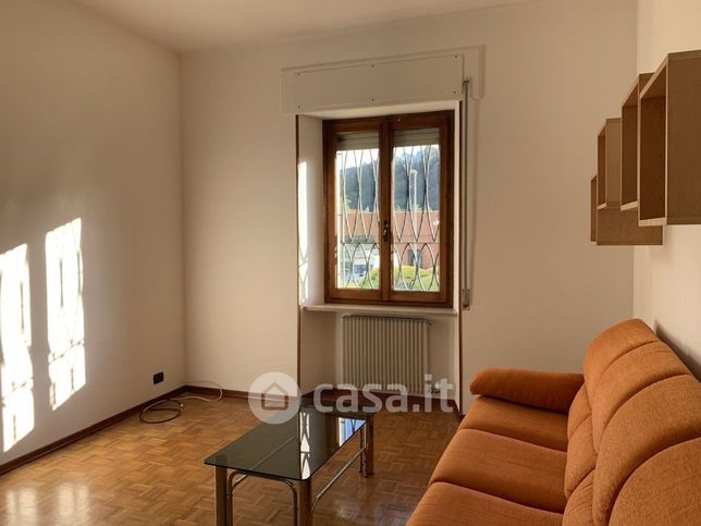 Appartamento in residenziale in Via B. Sella 260