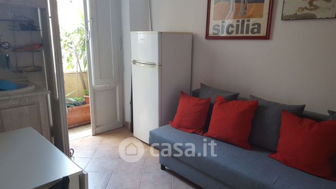 Appartamento in residenziale in Via Lucrino