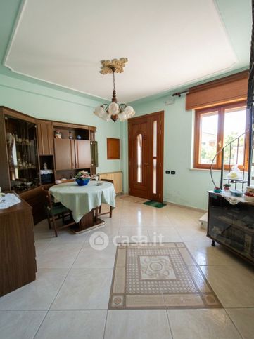 Casa indipendente in residenziale in Riviera Eloisa