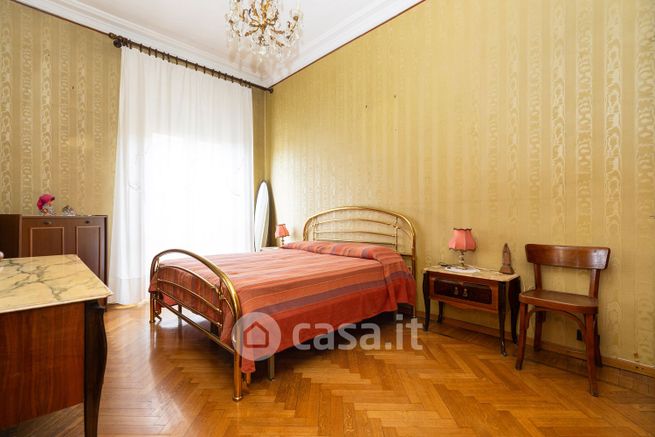 Appartamento in residenziale in Via Fratelli Bandiera 12