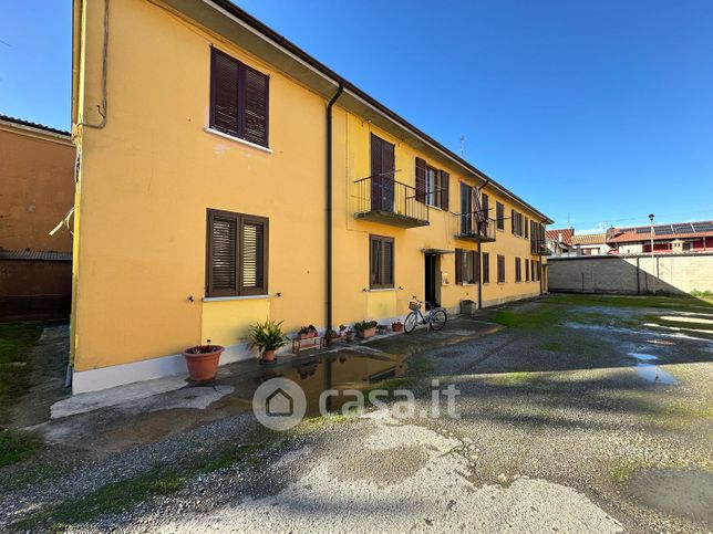 Appartamento in residenziale in Via Castello 43