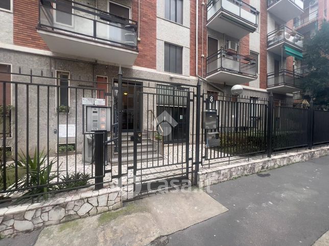 Capannone in commerciale in Via Privata Ludovico Cavaleri 8