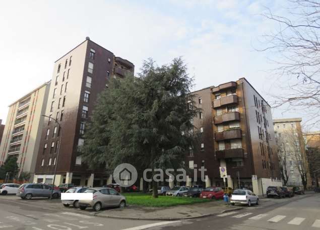 Appartamento in residenziale in Via Montello 6