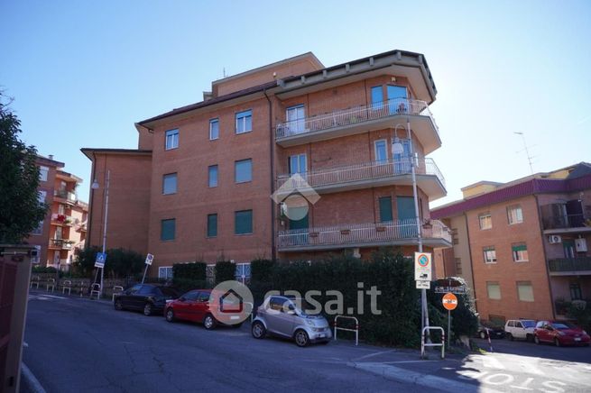 Appartamento in residenziale in Via Virgilio 116