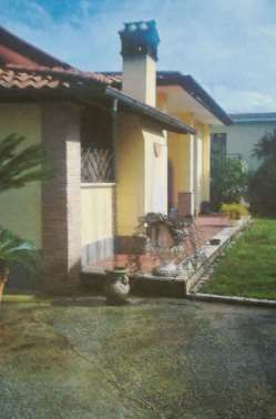 Casa indipendente in residenziale in Via dei 5 Archi