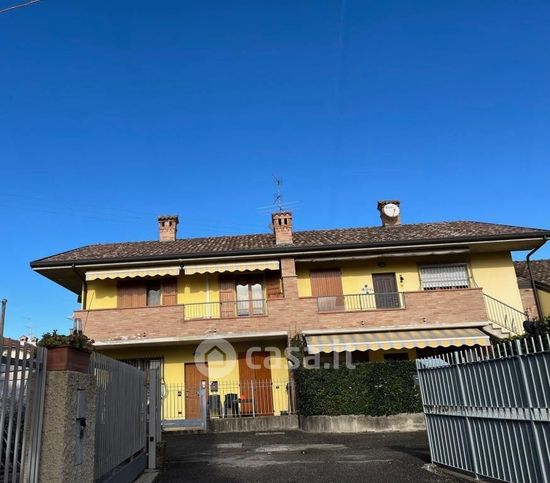 Garage/posto auto in residenziale in Via Papa Giovanni XXIII