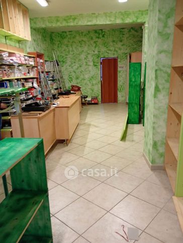 Attivitã /licenza (con o senza mura) in commerciale in Via Nuova 29