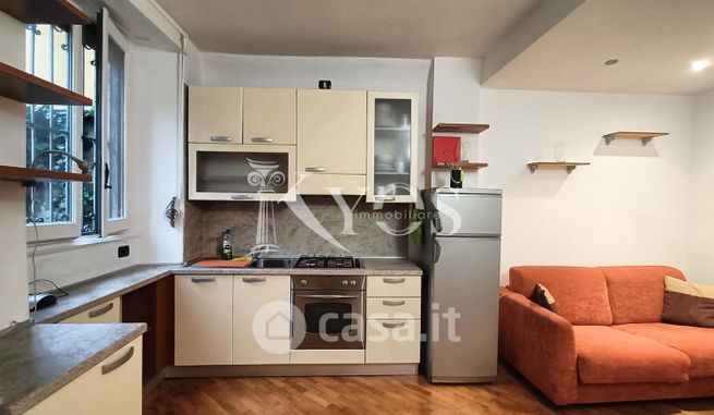 Appartamento in residenziale in Via Abbondio Sangiorgio 20