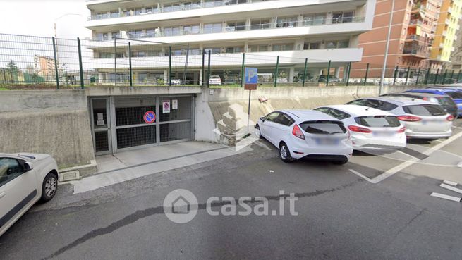 Box/posto auto in residenziale in Via Bartolomeo Cristofori