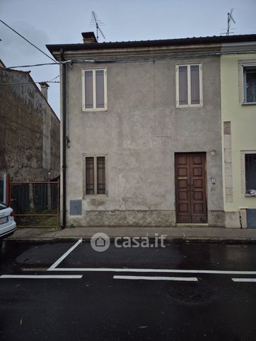 Villetta a schiera in residenziale in centro