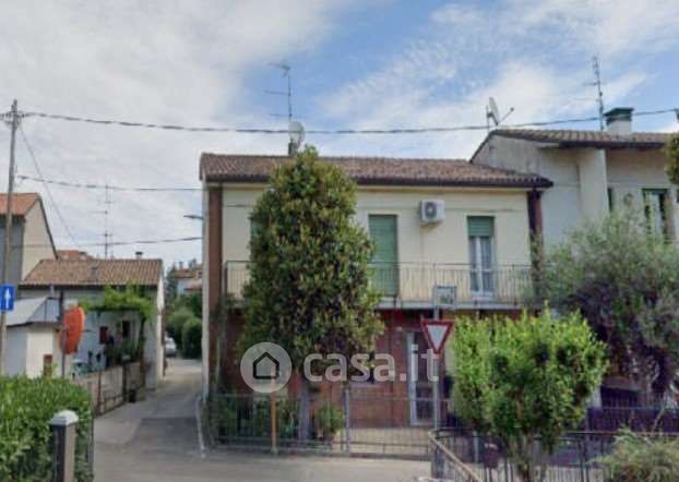 Appartamento in residenziale in Via Asiago 70