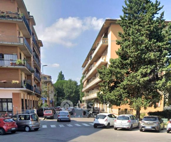 Appartamento in residenziale in Via Lunga