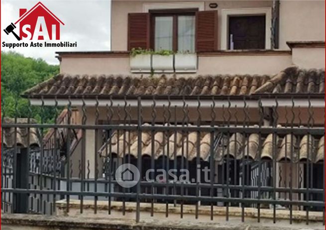 Appartamento in residenziale in Via L. da Vinci 37 F