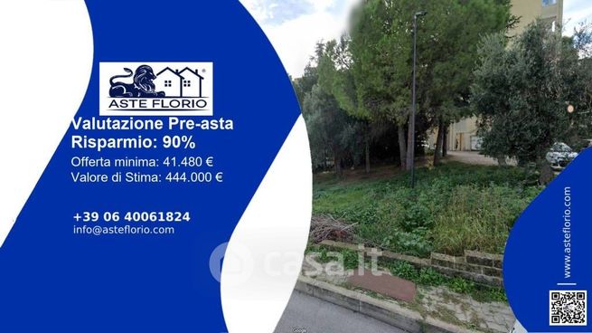 Terreno edificabile in residenziale in Via Lago di Garda