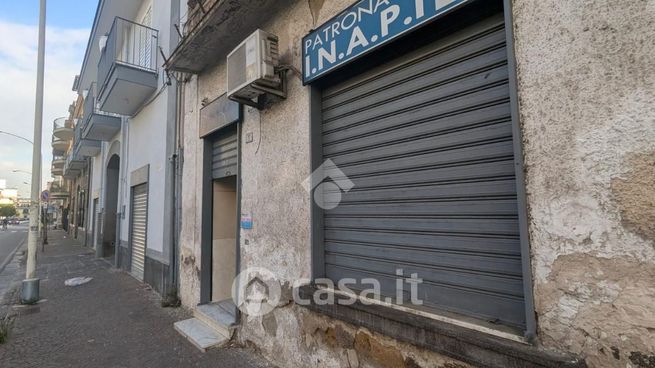 Ufficio in commerciale in Via Massimo Stanzione 77