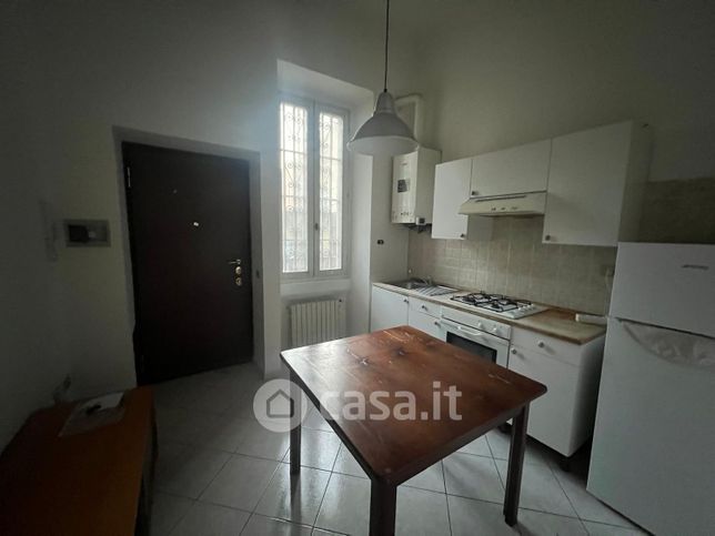 Appartamento in residenziale in Via Pavia