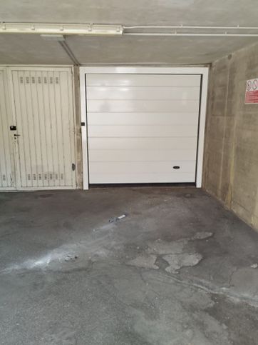 Box/posto auto in residenziale in Via Gaetano Salvemini