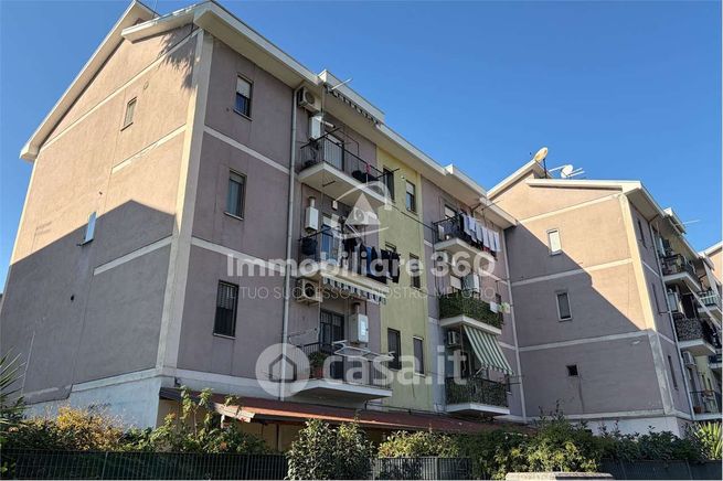 Appartamento in residenziale in Via Popilia 133