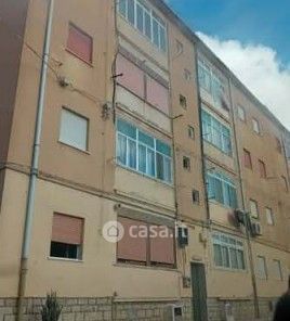 Casa indipendente in residenziale in Via Dante Alighieri