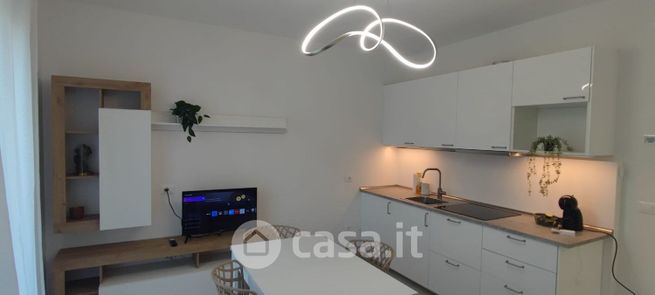 Appartamento in residenziale in Via Marostica 11