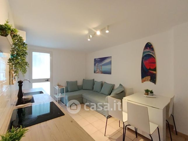 Appartamento in residenziale in Via Messico 6