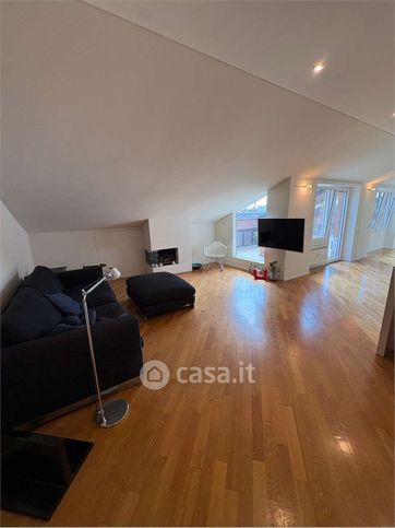 Attico/mansarda in residenziale in 