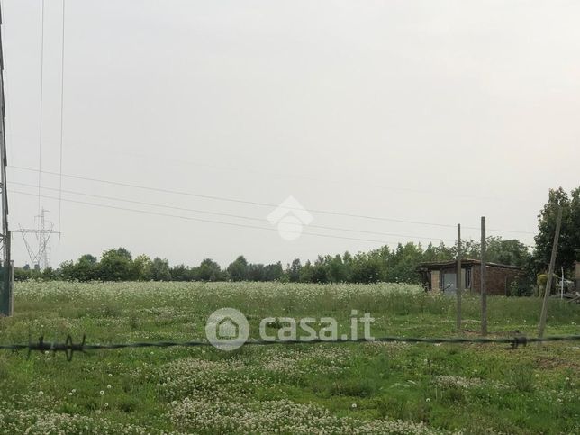 Terreno agricolo in commerciale in Via Cavin Maggiore 1