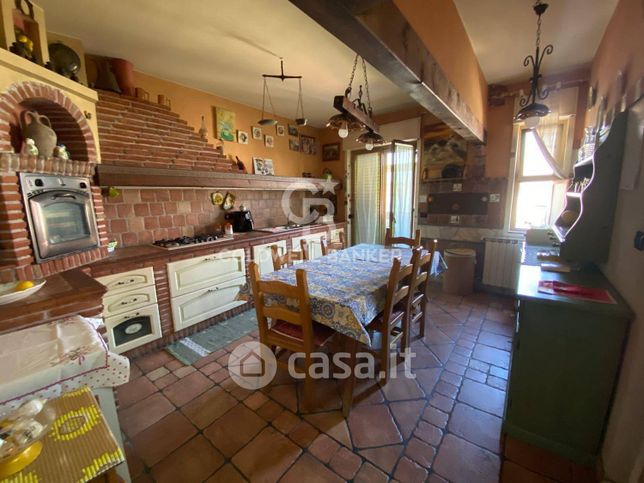 Appartamento in residenziale in Via Vittorio Emanuele II 59 -45
