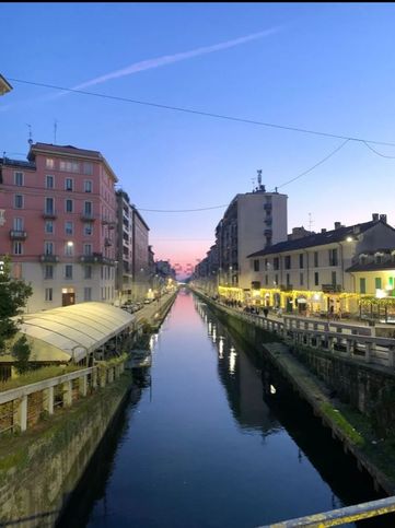 Appartamento in residenziale in Alzaia Naviglio Pavese 32