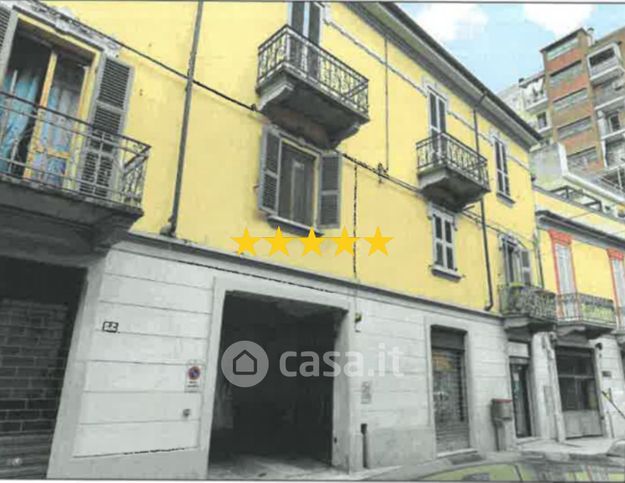 Appartamento in residenziale in Via Raffaele Lumelli