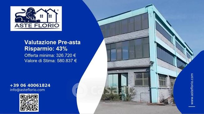 Capannone in commerciale in Via Provinciale Dalmine Almè 13