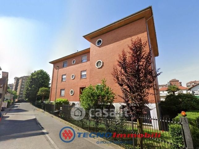Appartamento in residenziale in Via Giovanni Cena