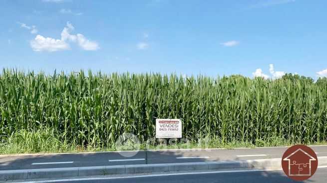 Terreno agricolo in commerciale in 