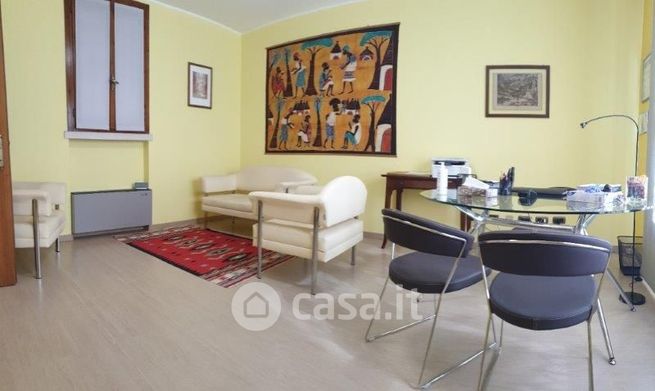 Ufficio in commerciale in Via Giacomo Matteotti 70