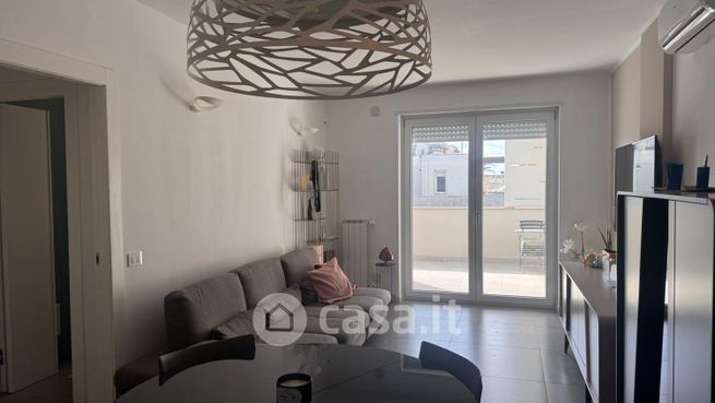 Appartamento in residenziale in Via Sabaudia
