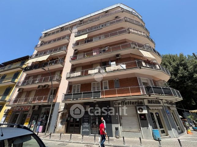 Appartamento in residenziale in Via Vincenzo Merolla 6