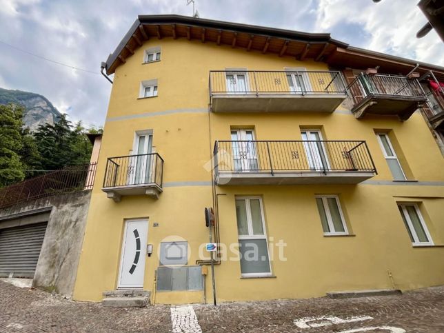 Appartamento in residenziale in Via Vittorio Veneto 3