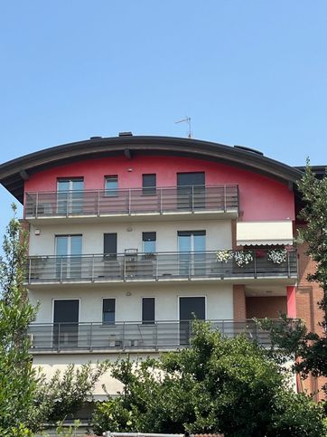 Attico/mansarda in residenziale in Via Fratelli Bronzetti 26