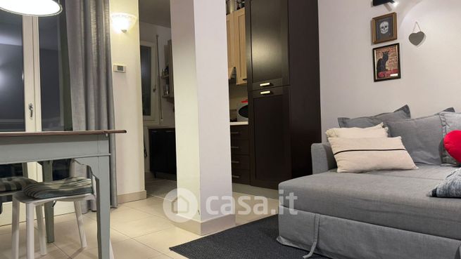 Appartamento in residenziale in Via F. Petrarca 61