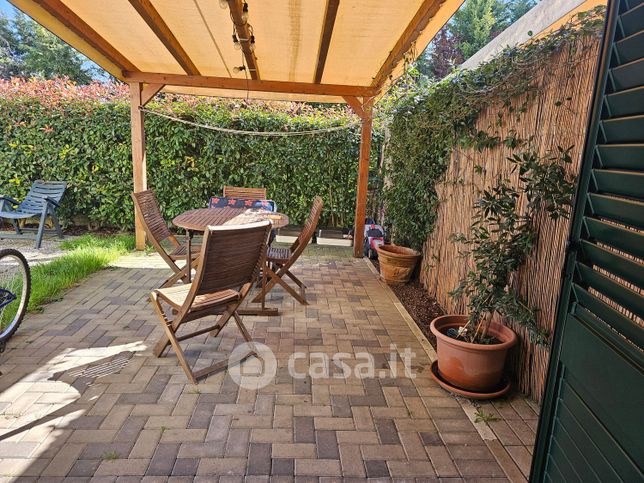 Villetta a schiera in residenziale in Via Canalazzo